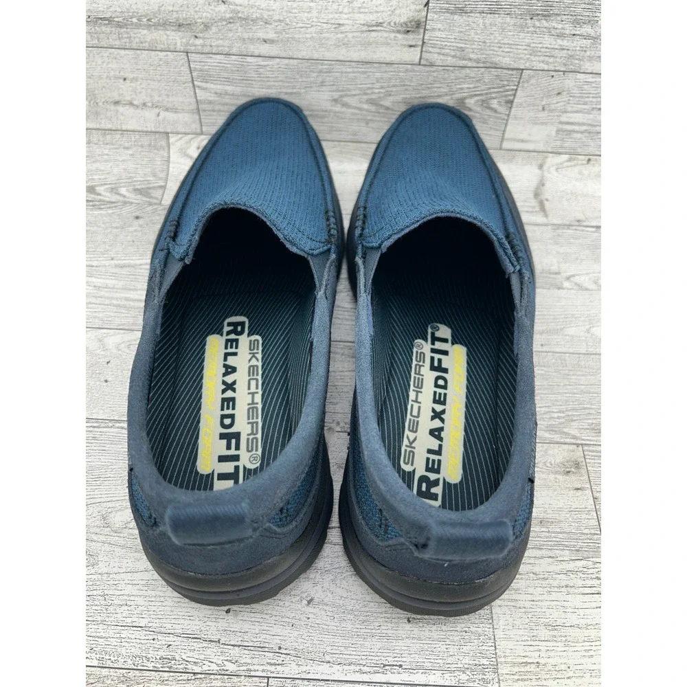Skechers Relaxed Fit Men Sz 9.5 Navy Blue Leather Textile Slip On Loafers 64365‎